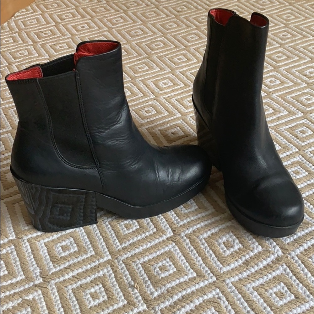 CAMPER Black Boots 39 / 9 Leather Great shape